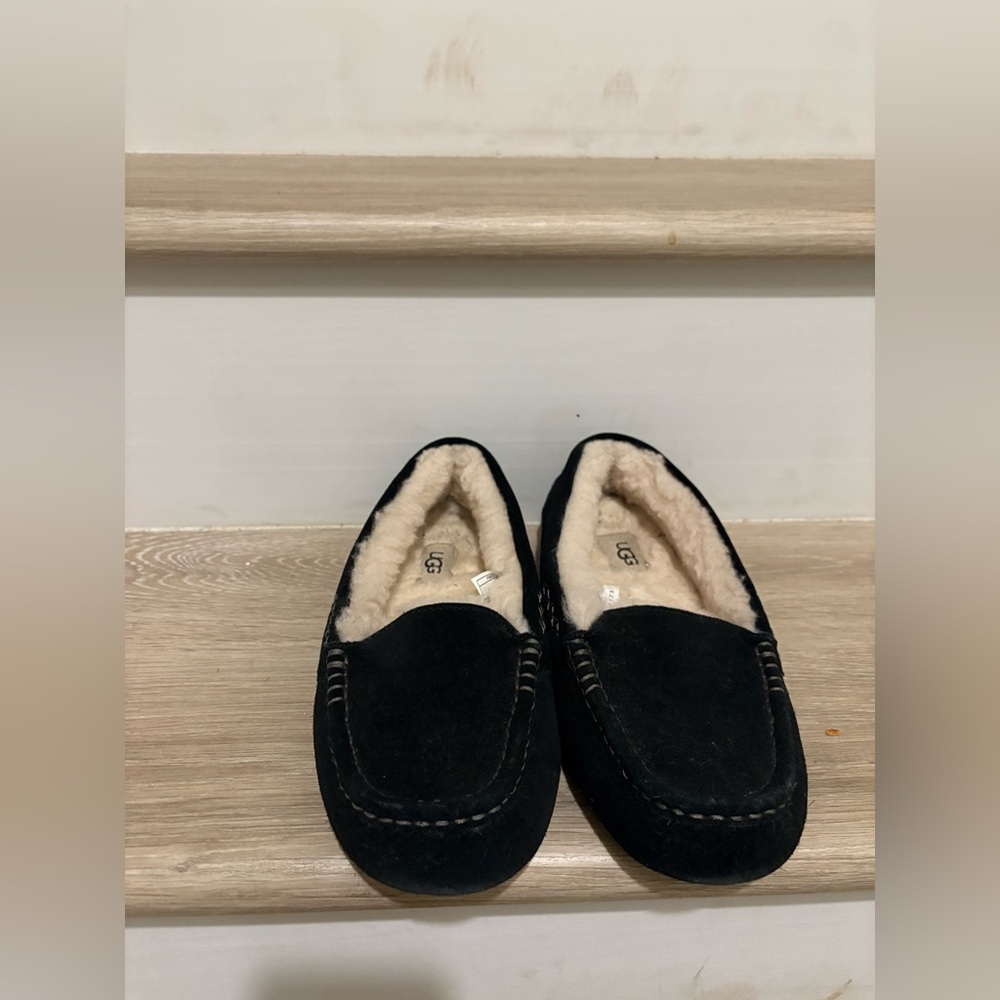 Women’s Ugg Moccasins